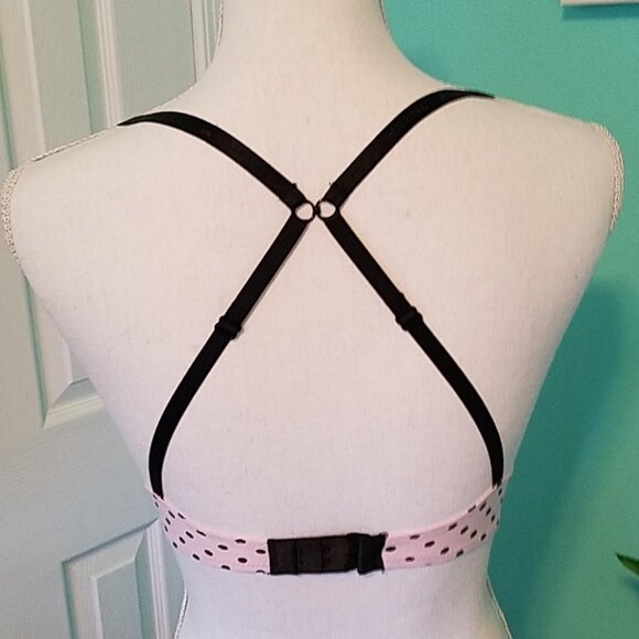 Victoria Secret Bra - Picture 5 of 6